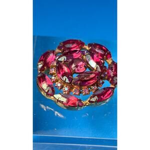 Vintage Fuchsia Pink Rhinestone Brooch Navette Light Pink Accent Gold Tone Wreat